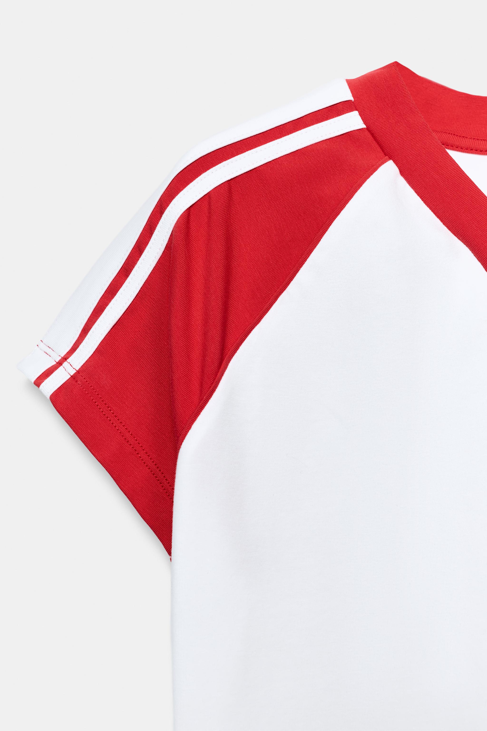 SIDE STRIPE RAGLAN SLEEVE T-SHIRT